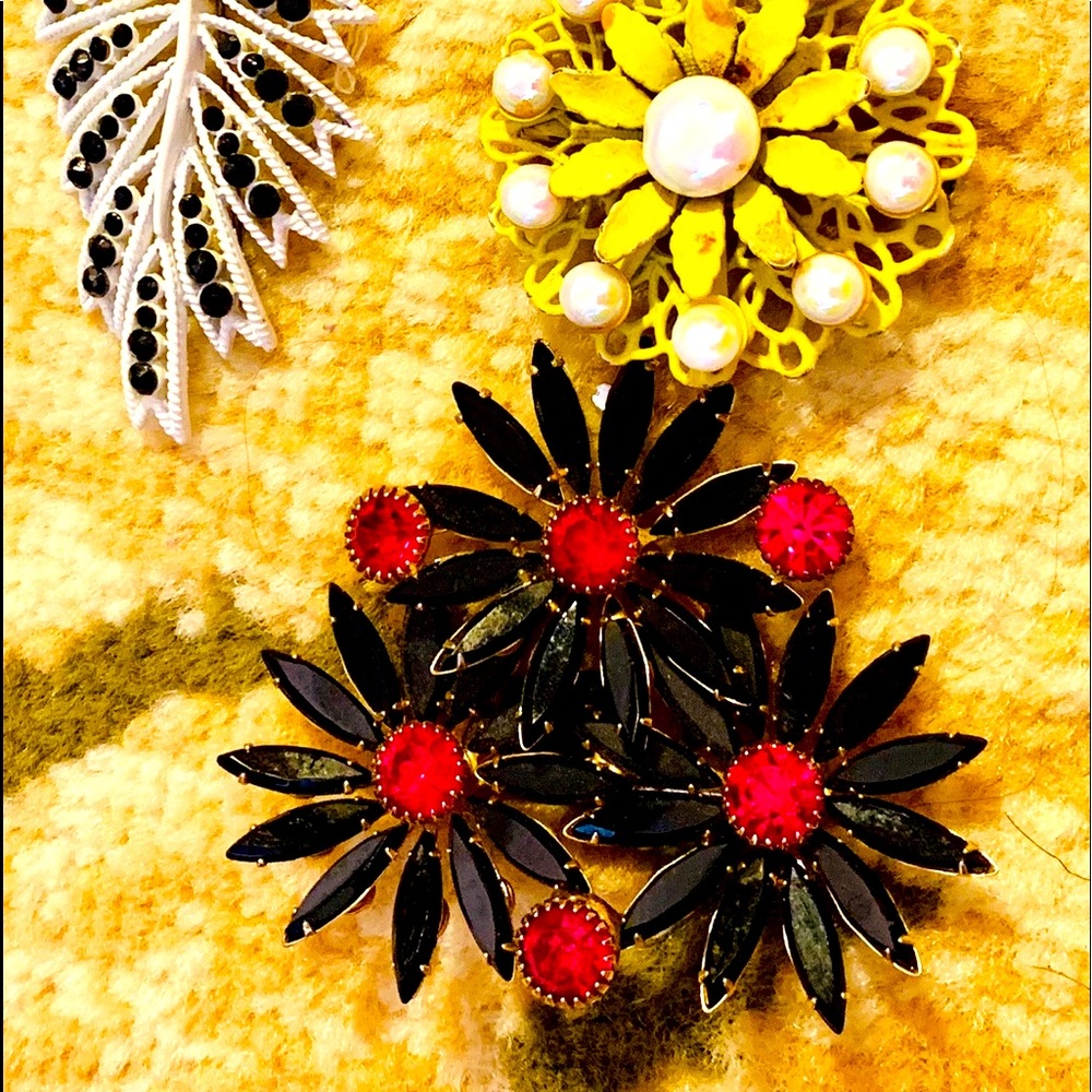 Pin $40